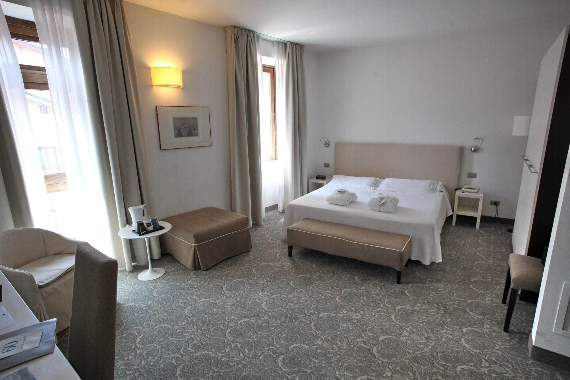 Albergo Accademia Trente Buitenkant foto